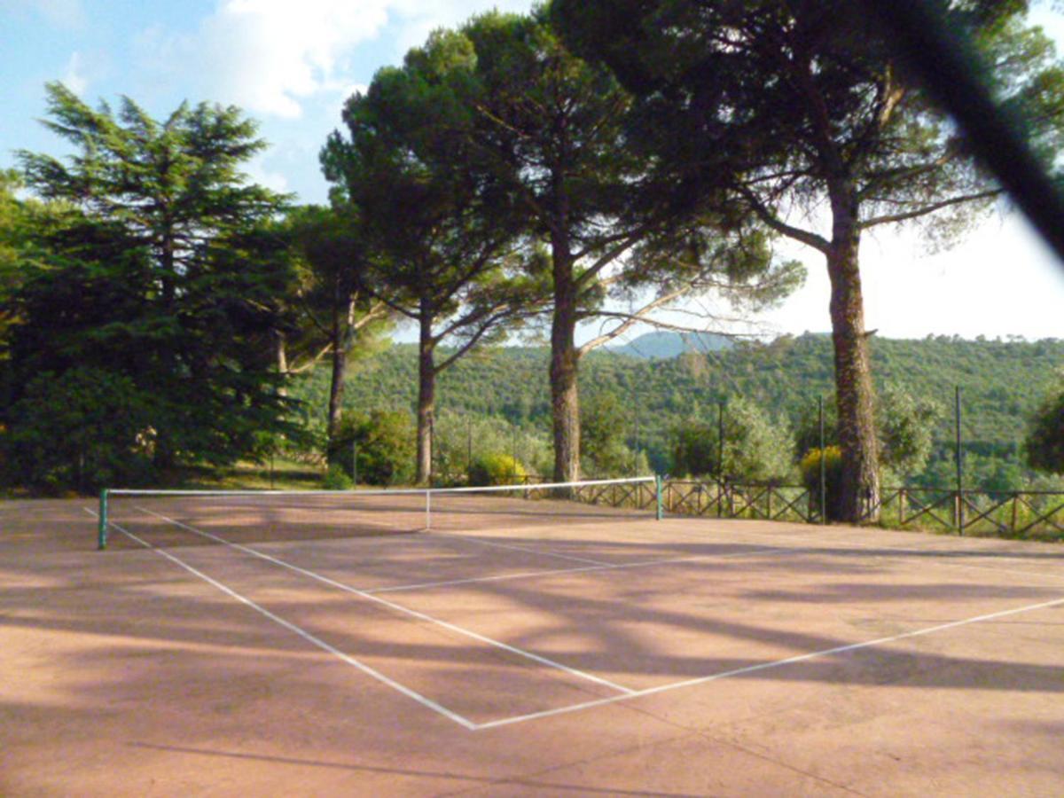 Della Genga Resort Arezzola Exterior foto